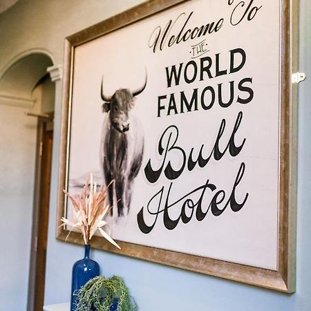 The Bull Hotel Стоуни Стратфорд Екстериор снимка